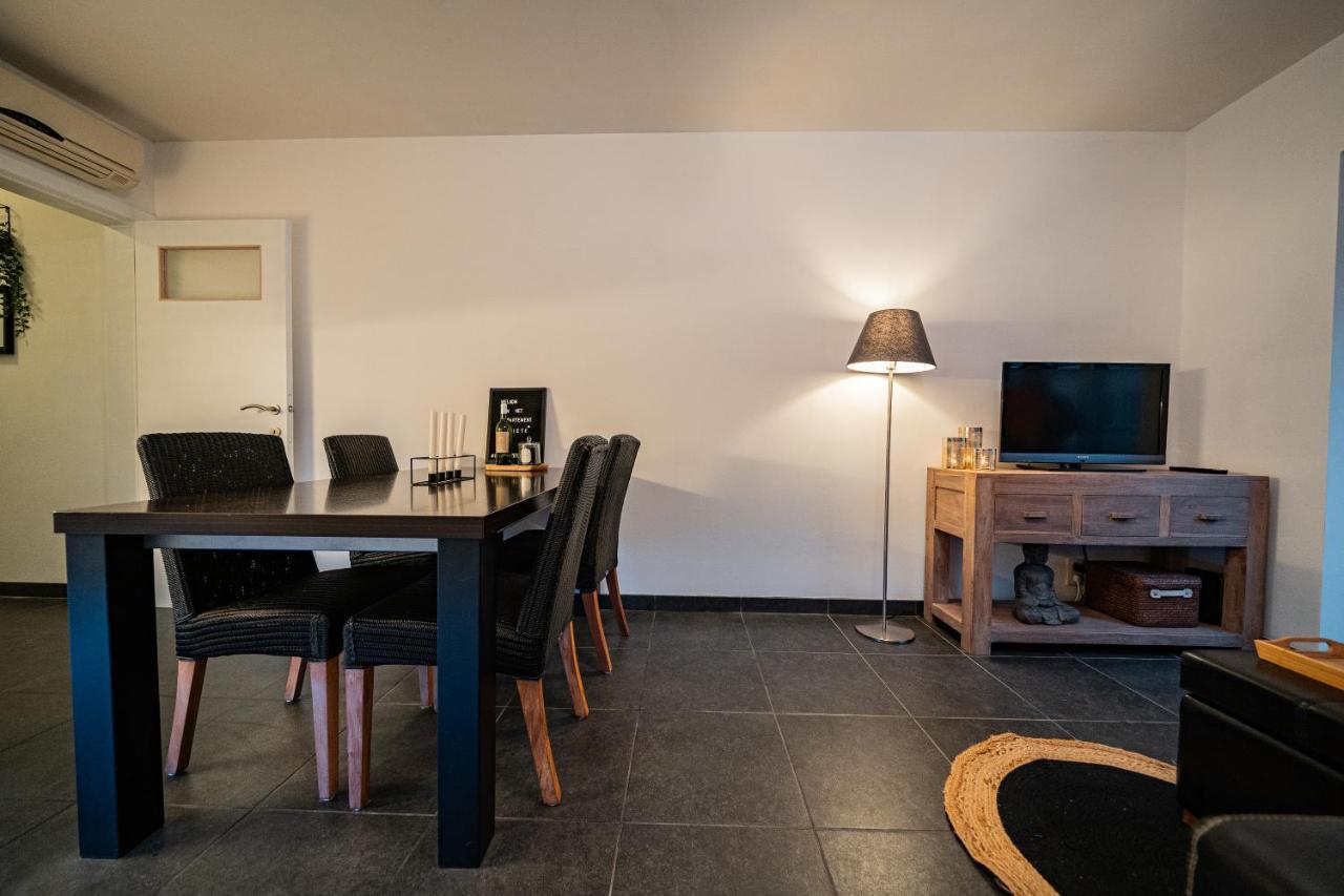 Appartement Miete - Dichtbij Strand En Winkels Bredene Bagian luar foto
