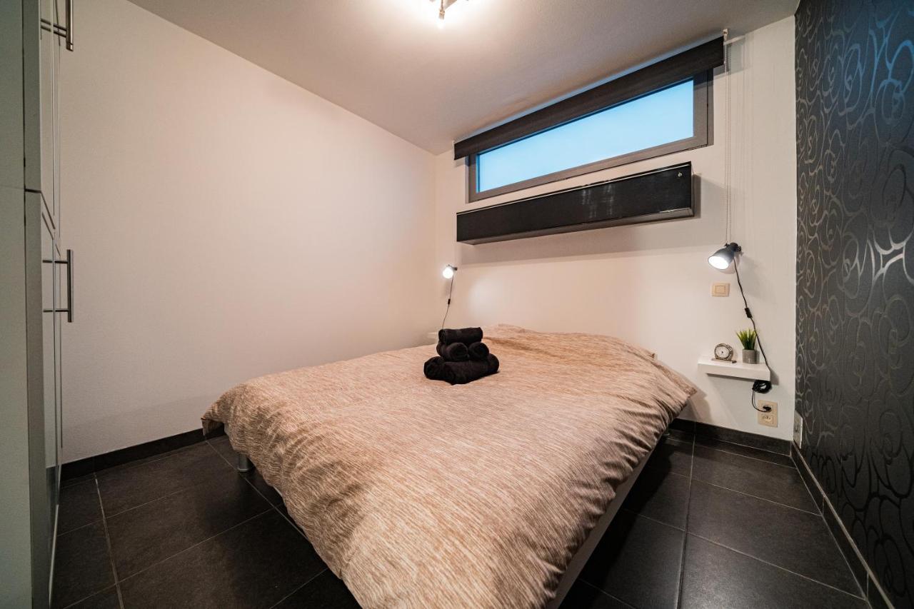 Appartement Miete - Dichtbij Strand En Winkels Bredene Bagian luar foto